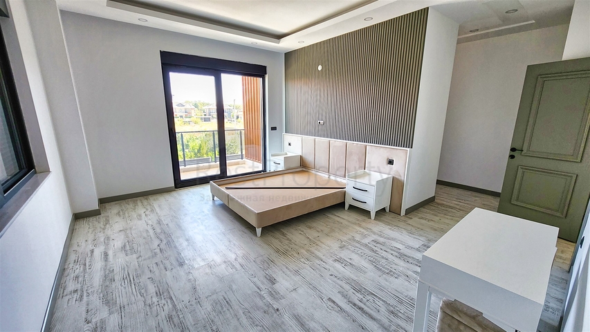 4+1 villa in Doshemealti - Antalya area 