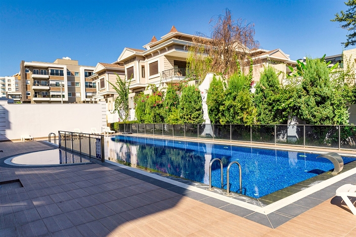 A 4+1 duplex apartment in the Zyumryut - Antalya neighborhood  A 4+1 duplex apartment in the Zyumryut - Antalya neighborhood