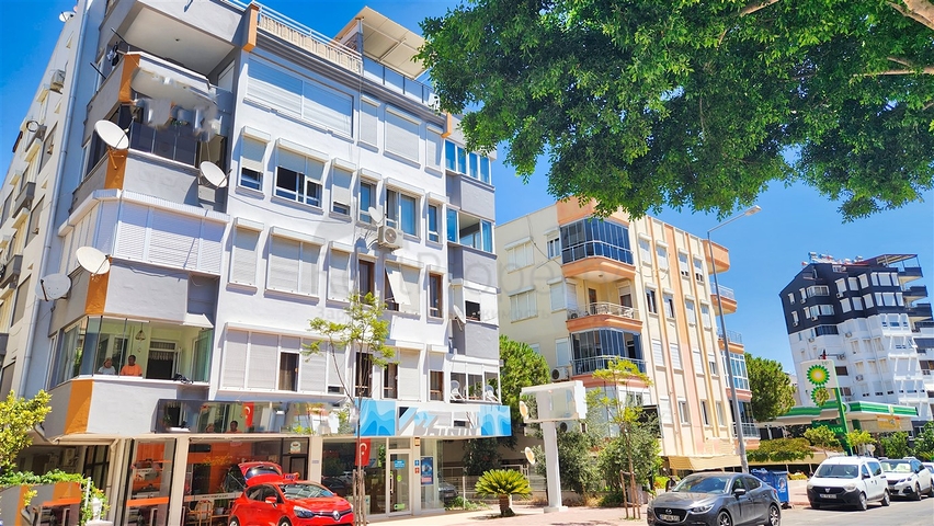 3+1 apartment in Caglayan - Antalya neighborhood 