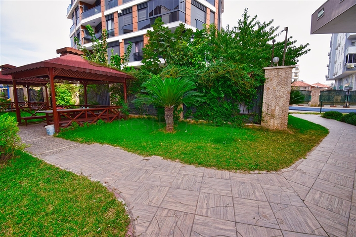 A 2+1 apartment in the neighborhood of Pynarbashi - Antalya 