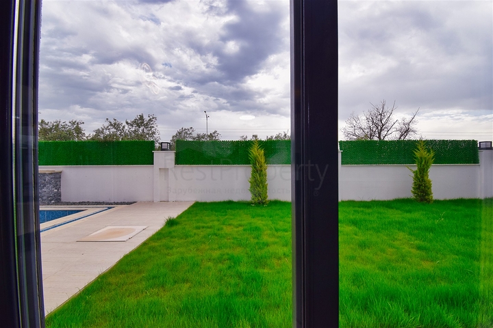 5+1 villa in Doshemealti - Antalya area 