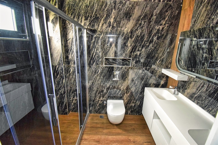 5+1 villa in Doshemealti - Antalya area 