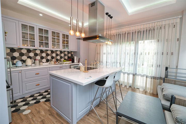 5+1 villa in Mollayusuf - Antalya neighborhood 