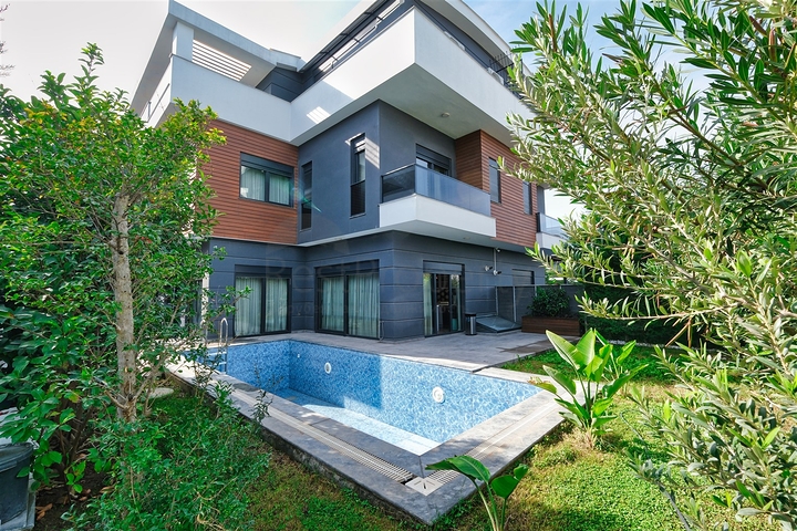 5+1 villa in Mollayusuf - Antalya neighborhood 