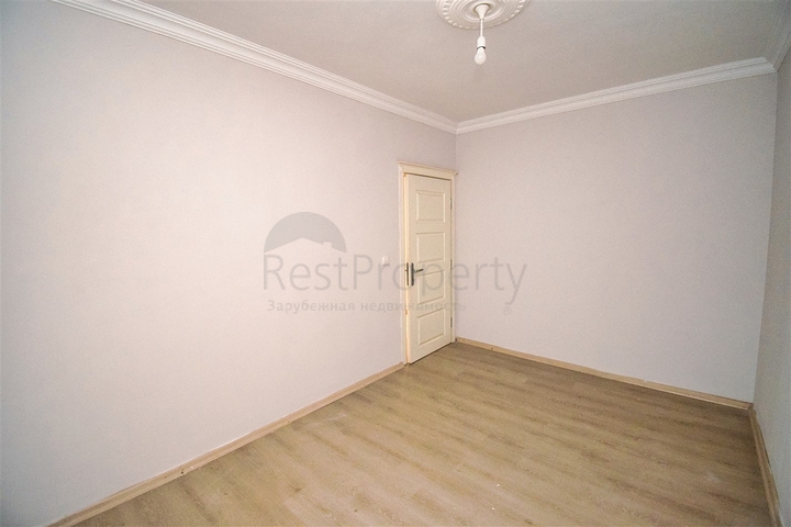 3+1 apartment in Uchgen - Antalya neighborhood 