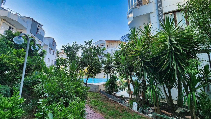 A 3+1 apartment in the Guzelbag - Antalya neighborhood 