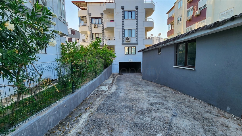 A 3+1 apartment in the Guzelbag - Antalya neighborhood 