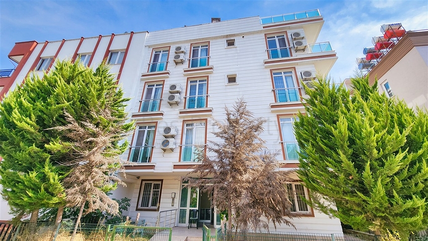 An apartment complex with 14 rooms in the Kepez - Antalya area is for sale  An apartment complex with 14 rooms in the Kepez - Antalya area is for sale