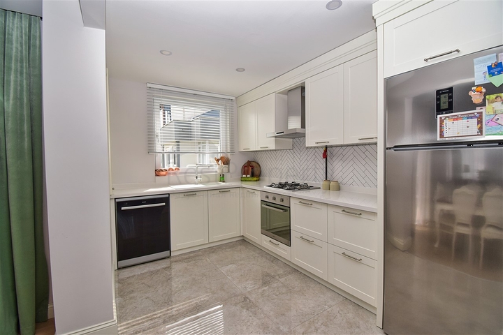 A 5+1 duplex apartment in the Mallayusuf - Antalya neighborhood 