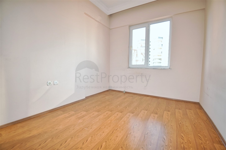 3+1 apartment in the Meydankavagi - Antalya neighborhood 