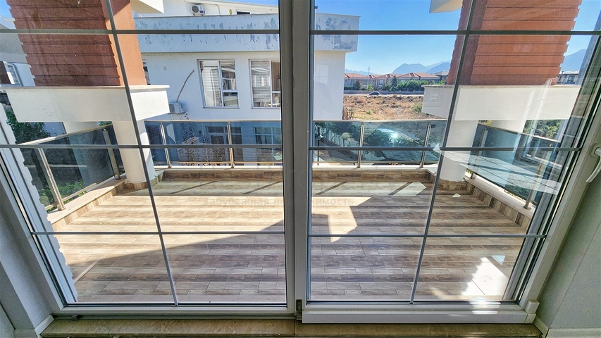 5+1 villa in Doshemealti - Antalya area 