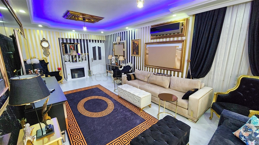 A 3+1 apartment in the Toroslar - Antalya neighborhood 