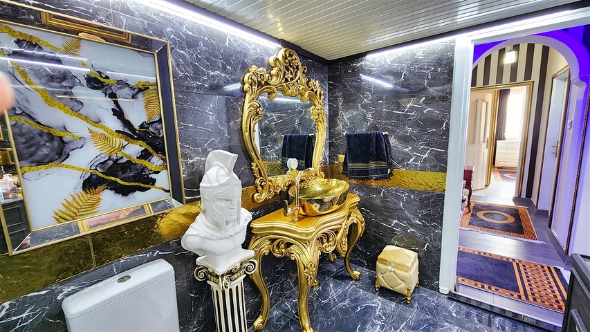 A 3+1 apartment in the Toroslar - Antalya neighborhood 