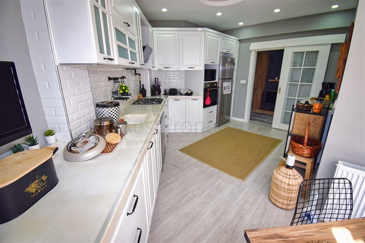 3+1 apartment in Altinkum - Antalya neighborhood 