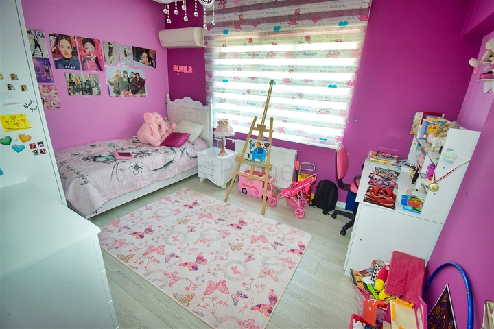 3+1 apartment in Altinkum - Antalya neighborhood 