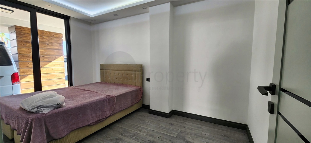 5+1 villa in Guzeloba - Antalya neighborhood 