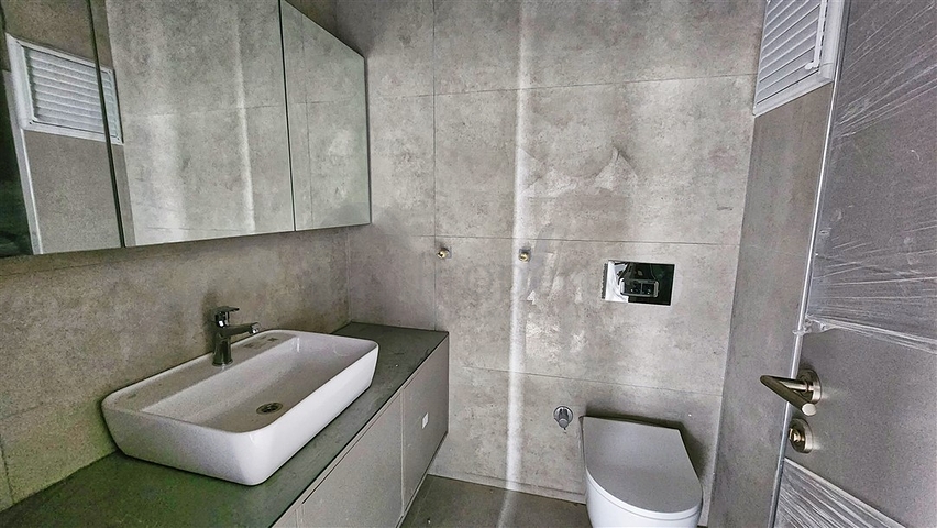 2+1 apartment in Altyntas - Antalya area 