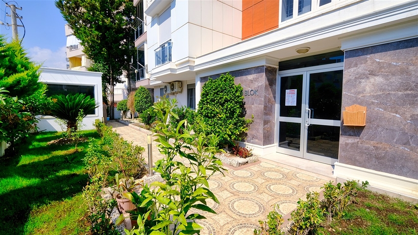 A 2+1 apartment in the Liman - Antalya neighborhood 