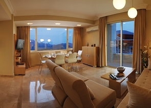 Exclusive 2+1 apartment from the owner in the Gold Sidi complex