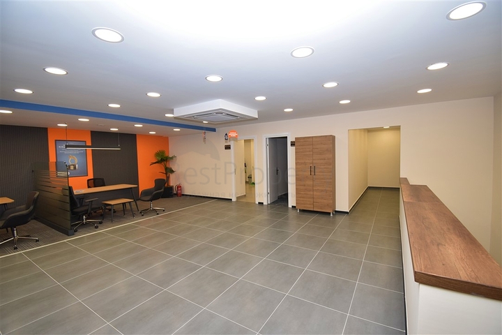 A commercial property in the Kepez - Antalya area is for sale 