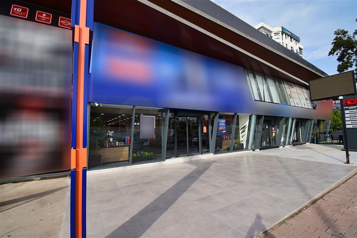 A commercial property in the Kepez - Antalya area is for sale 