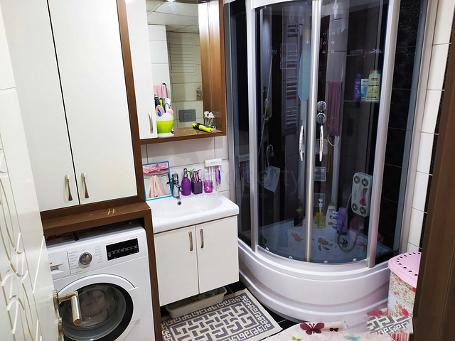 A 2+1 apartment in the Gebizli - Antalya neighborhood 