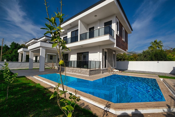 3+1 villa in Kemer - Antalya area 
