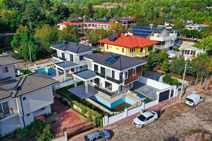 3+1 villa in Kemer - Antalya area 