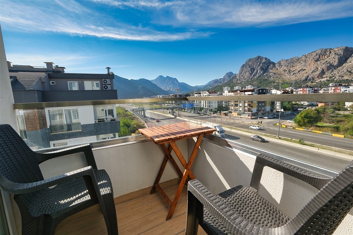 A 2+2 apartment in the Persimmon - Antalya neighborhood 