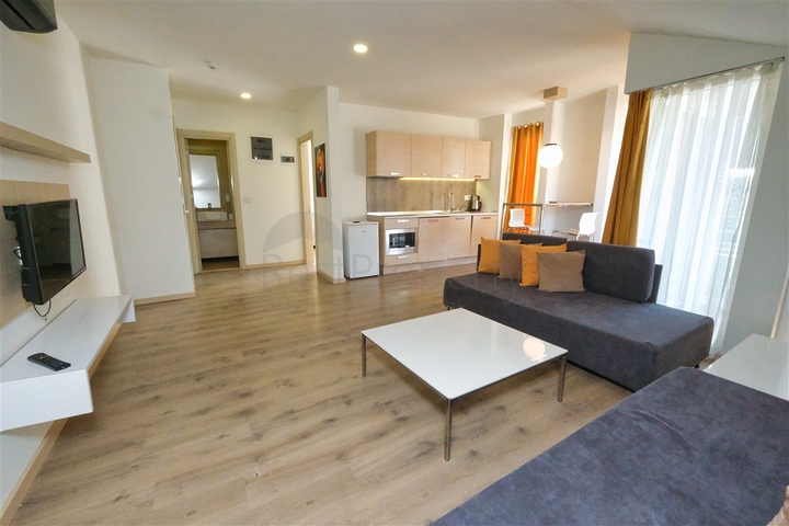 A 2+2 apartment in the Persimmon - Antalya neighborhood 