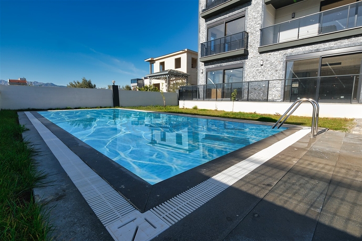 5+1 villa in Doshemealti - Antalya area 