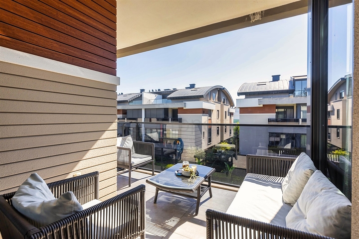 A 4+1 apartment in Ermenek Antalya neighborhood 