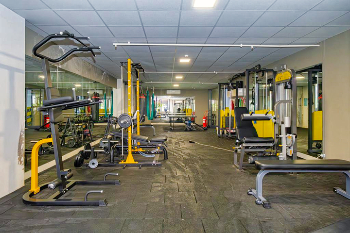 A 4+1 apartment in Ermenek Antalya neighborhood 