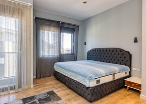 A 4+1 apartment in Ermenek Antalya neighborhood 