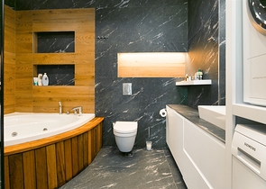 A 4+1 apartment in Ermenek Antalya neighborhood 