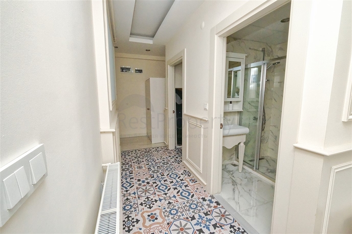 A 2+1 apartment in Altinkum - Antalya neighborhood 