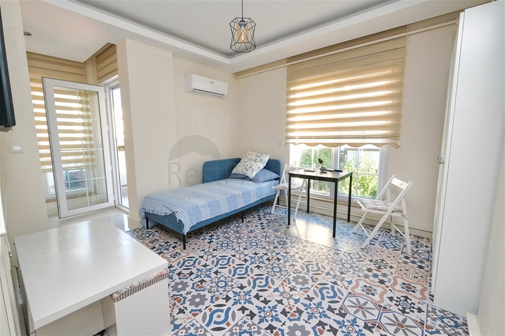 A 2+1 apartment in Altinkum - Antalya neighborhood 