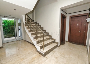 A 2+1 apartment in Altinkum - Antalya neighborhood 