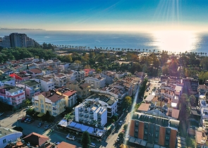 A 2+1 apartment in Altinkum - Antalya neighborhood 