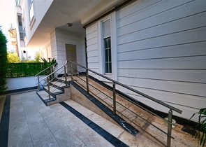 A 2+1 apartment in Altinkum - Antalya neighborhood 