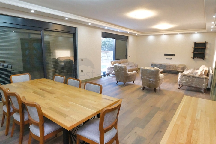 7+1 villa in Aydinlyk - Antalya neighborhood 