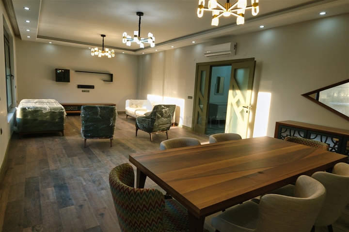 7+1 villa in Aydinlyk - Antalya neighborhood 