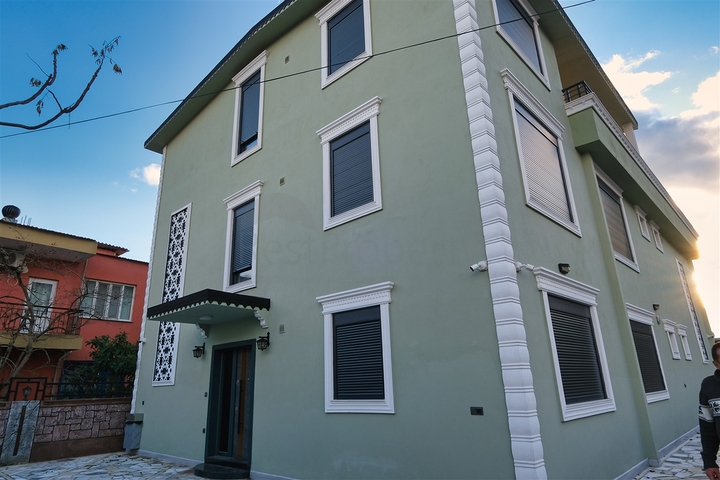 7+1 villa in Aydinlyk - Antalya neighborhood 