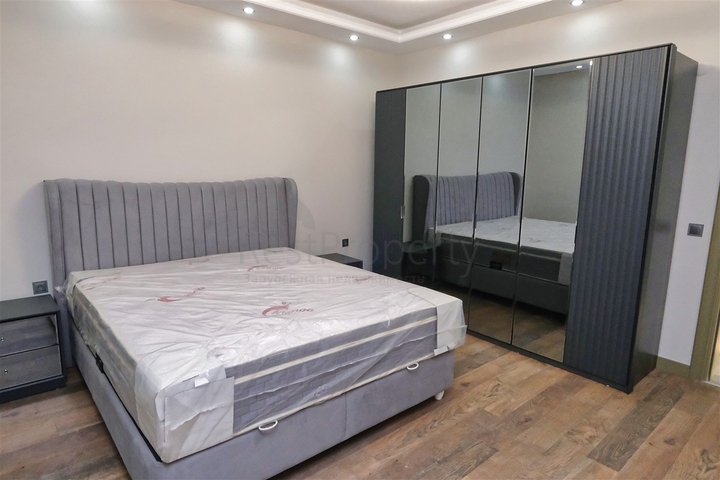 7+1 villa in Aydinlyk - Antalya neighborhood 