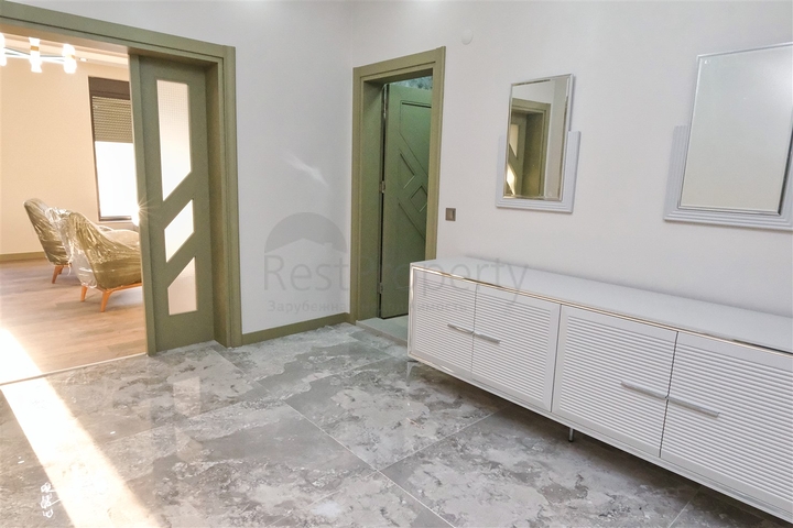 7+1 villa in Aydinlyk - Antalya neighborhood 