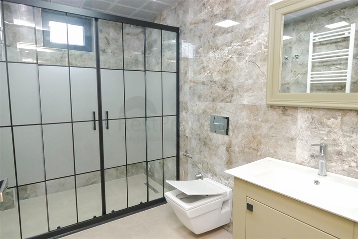 7+1 villa in Aydinlyk - Antalya neighborhood 