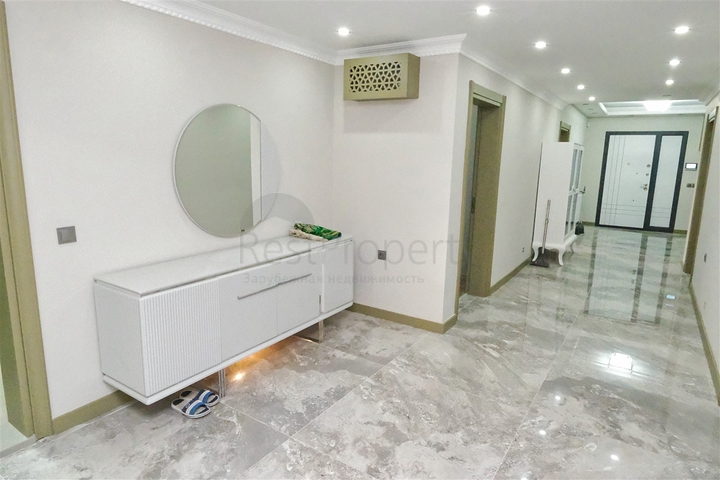 7+1 villa in Aydinlyk - Antalya neighborhood 