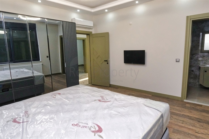 7+1 villa in Aydinlyk - Antalya neighborhood 