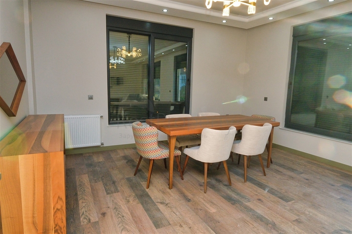 7+1 villa in Aydinlyk - Antalya neighborhood 