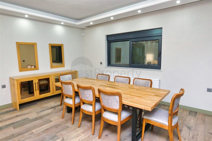 7+1 villa in Aydinlyk - Antalya neighborhood 